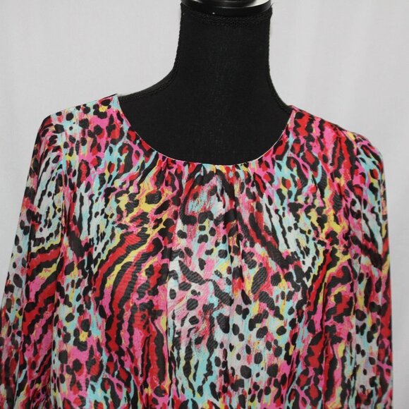 Marc New York Multi-Color Leopard Print Top - Picture 4 of 13